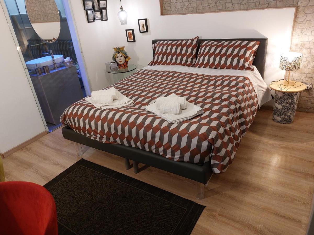 Galena Charme Luxury Terrace Apartment Syracuse Exterior foto