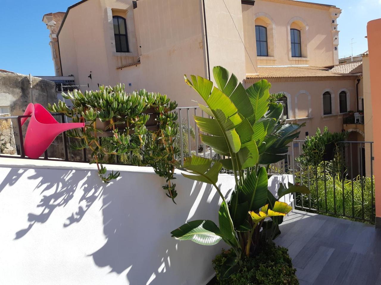 Galena Charme Luxury Terrace Apartment Syracuse Exterior foto